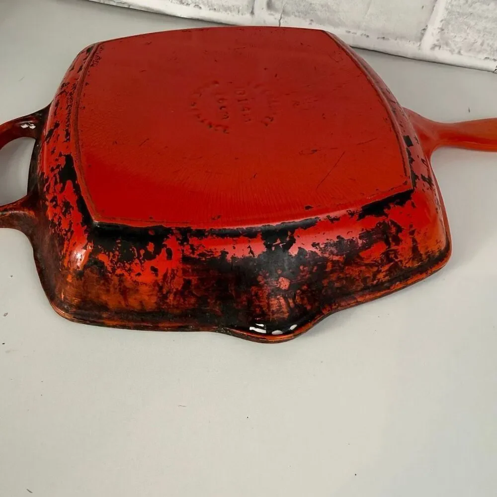 Le Creuset Signature Enameled Cast Iron Square Skillet Grill Orange